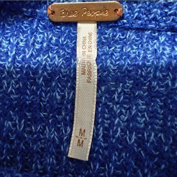 Free People Too Good Chunky Knit Mock Neck Pullover Sweater in Cobalt Blue SZ M - Picture 8 of 8